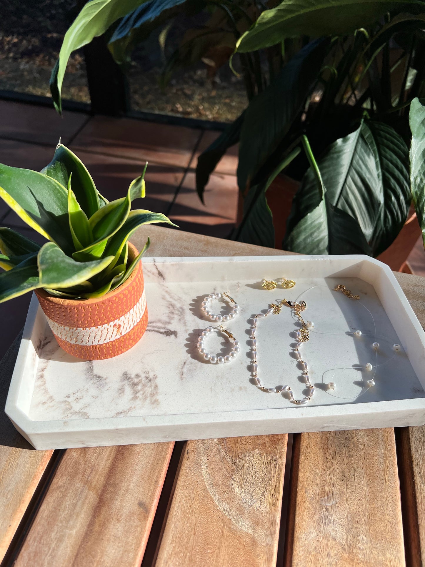 The Gold Pearl Necklace