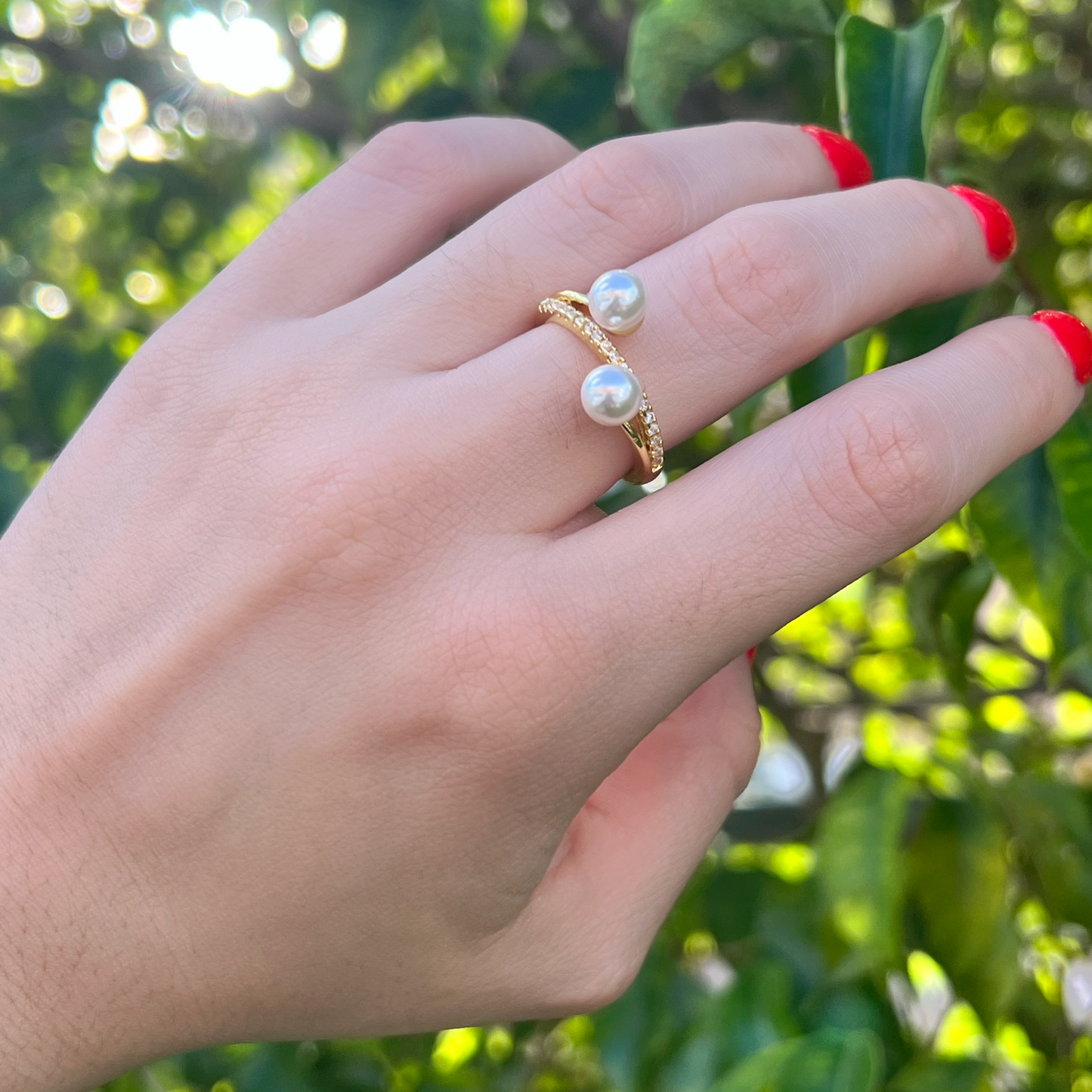 Dainty Pearl Ring